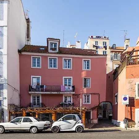 Alfama Chic Penabuquel Lisbon