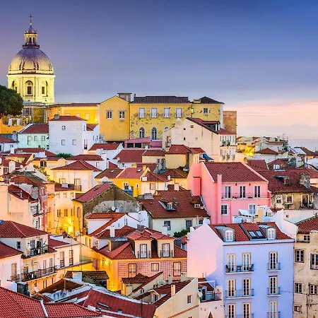 Apartment Alfama Chic Penabuquel *